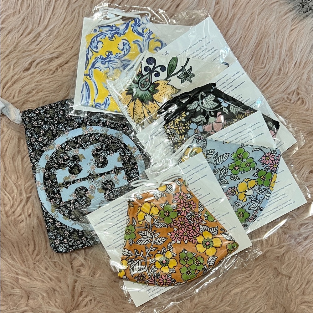 Tory Burch Multicolor Floral Face Masks Collection